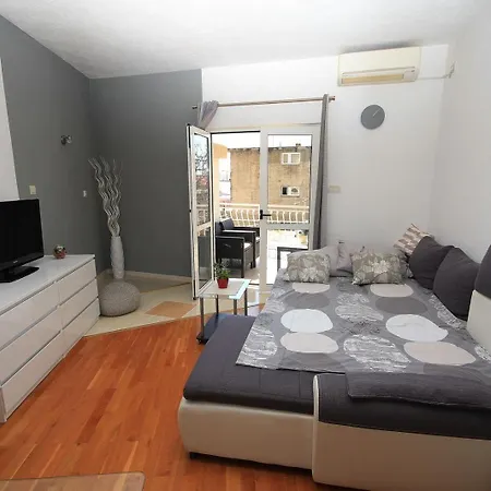 Apartment Bruna Makarska