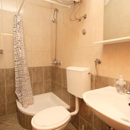 아파트 Bruna 마카르스카